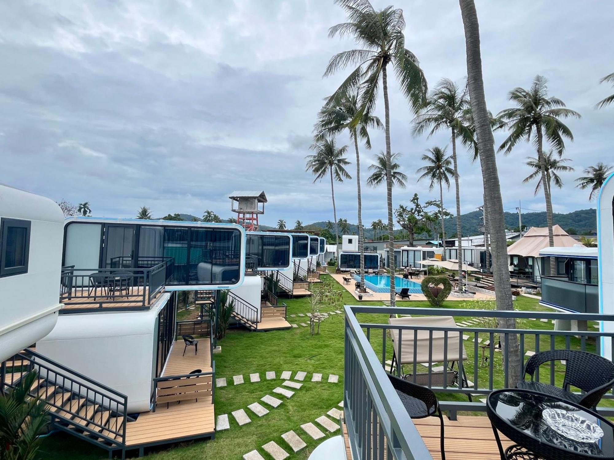 Space House Hotel Phuket Rawai Exterior photo