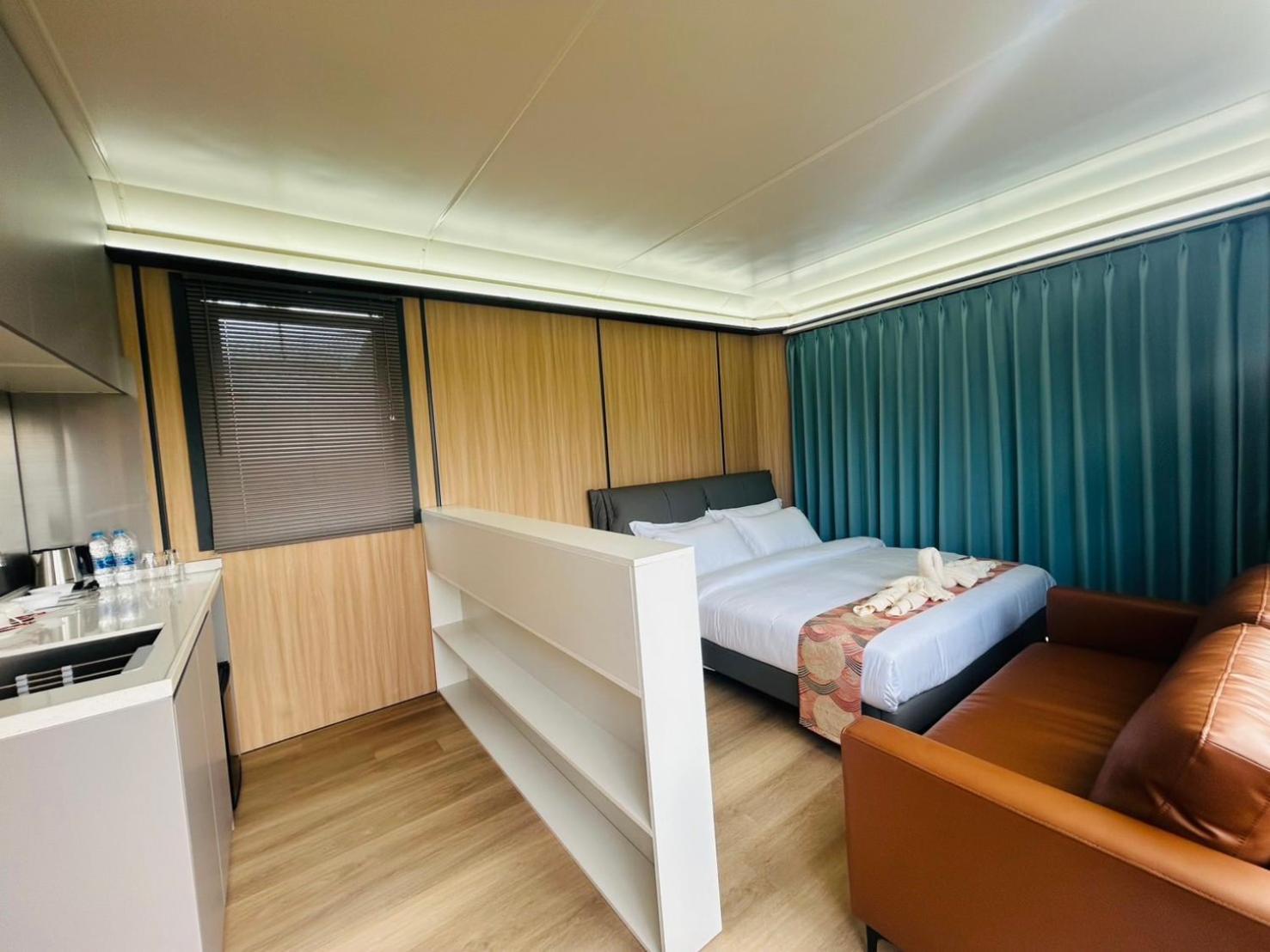 Space House Hotel Phuket Rawai Exterior photo