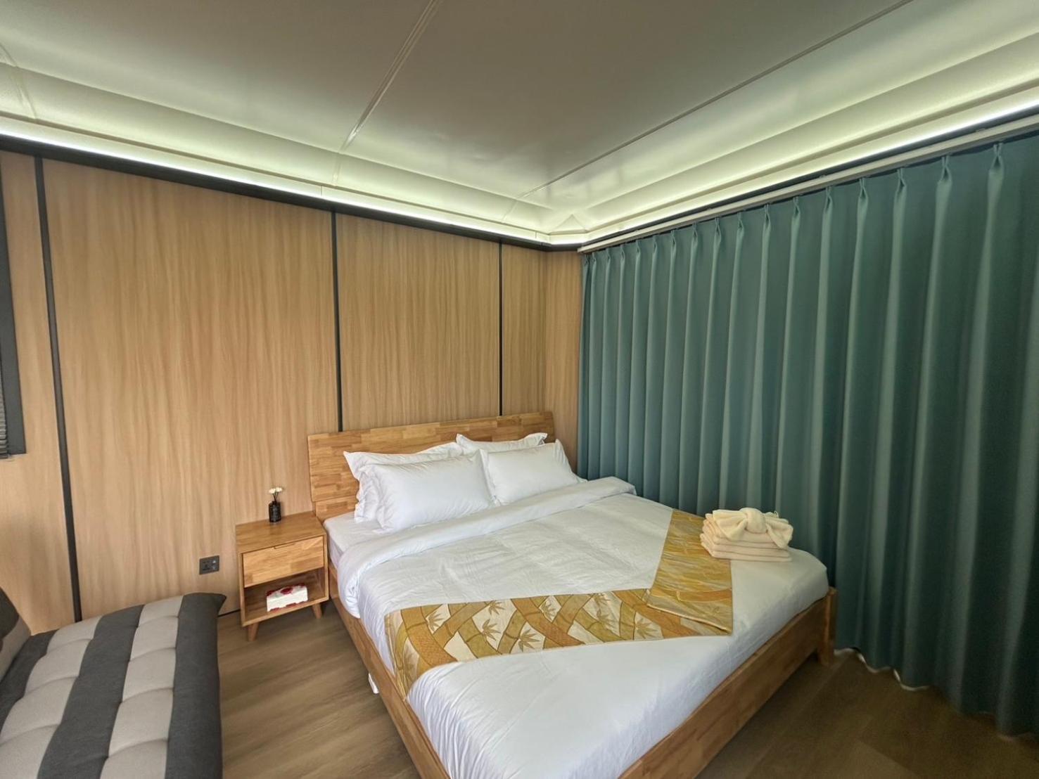 Space House Hotel Phuket Rawai Exterior photo